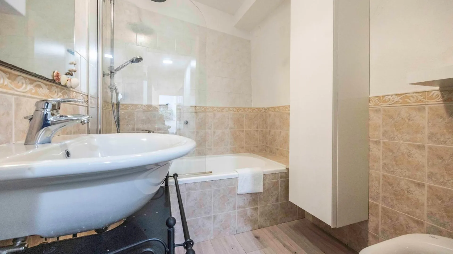 Giulia House, Bologna By Short Holidays Apartment