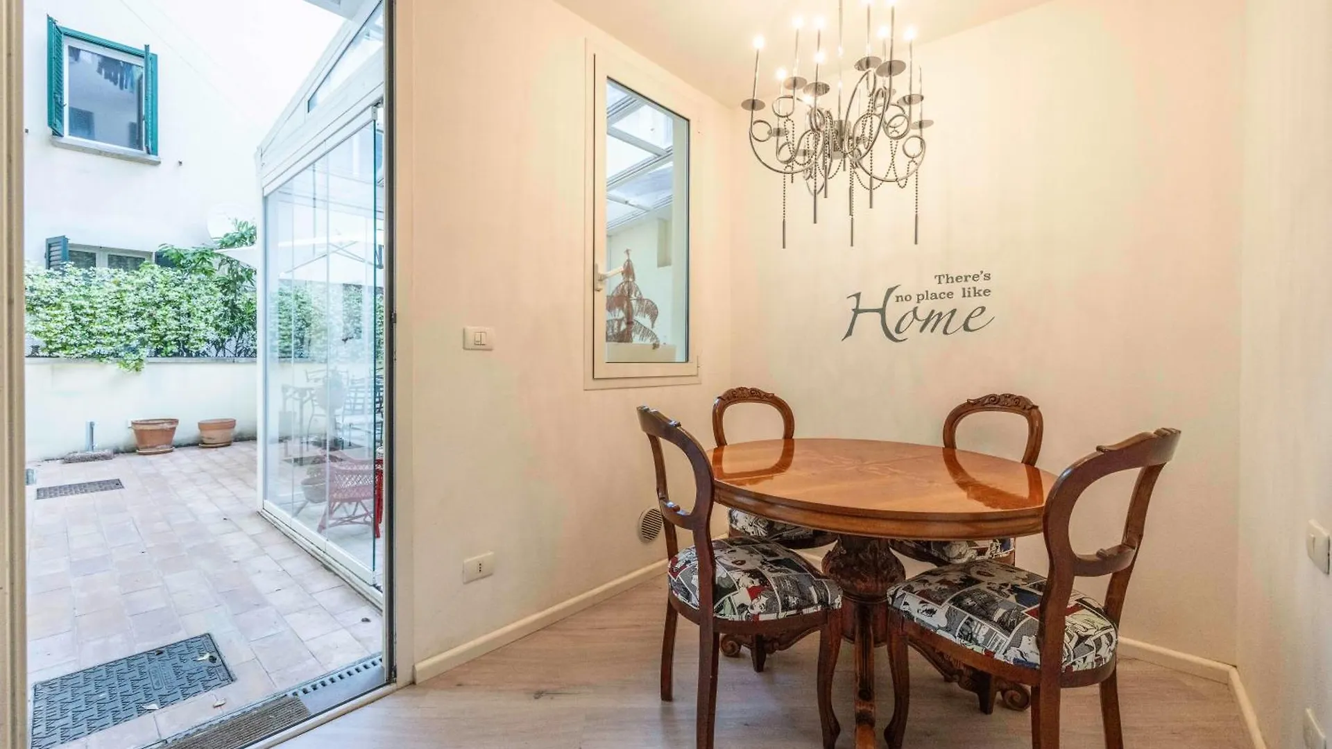 Giulia House, Bologna By Short Holidays Apartment
